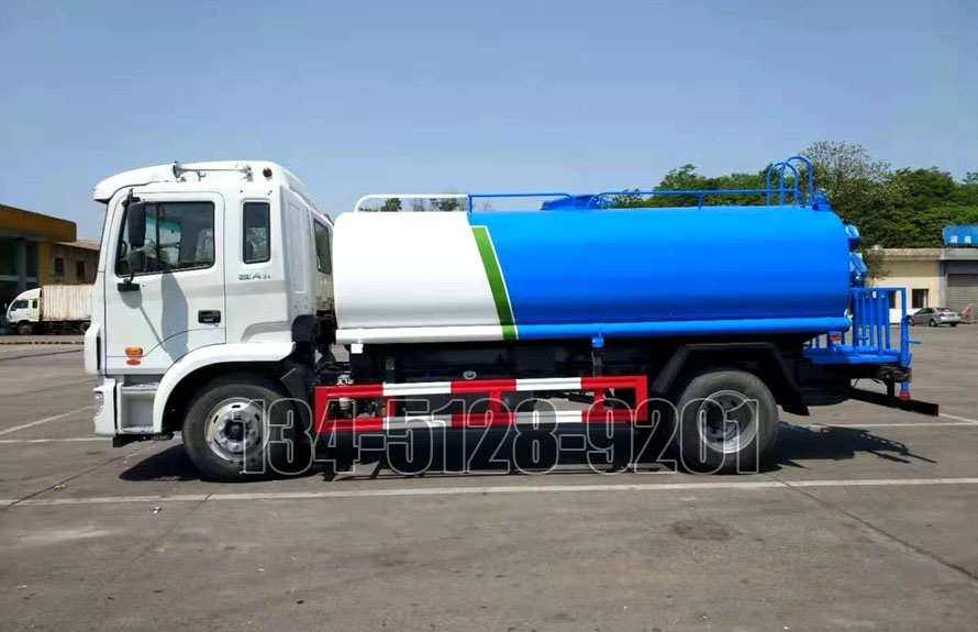 江淮12吨洒水车