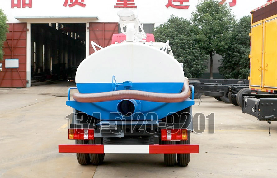 福田时代2方小型吸粪车