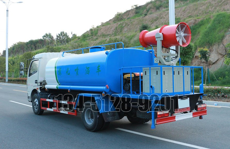 东风8吨雾炮车