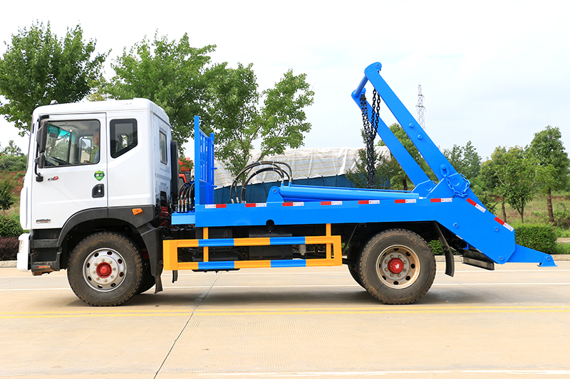 国六东风D9 10方 摆臂垃圾车